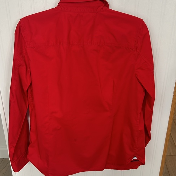 Long sleeve Tommy Hilfiger button up top - Picture 3 of 6